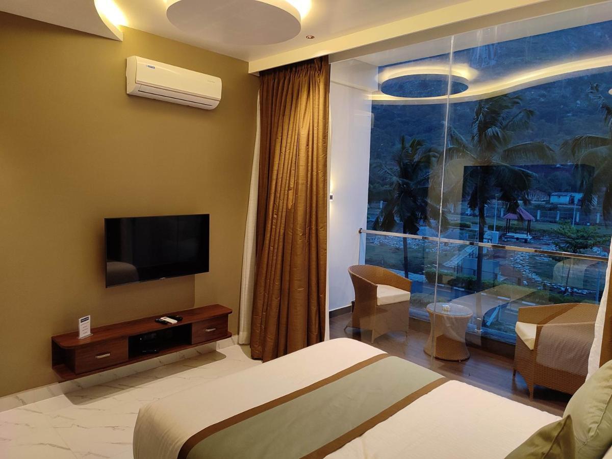 Silver Cloud Nandigunda المظهر الخارجي الصورة