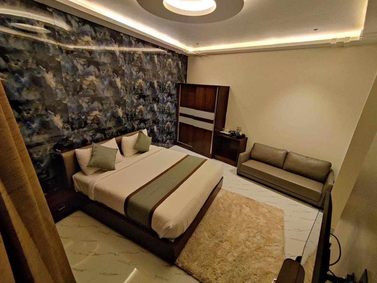Silver Cloud Nandigunda المظهر الخارجي الصورة