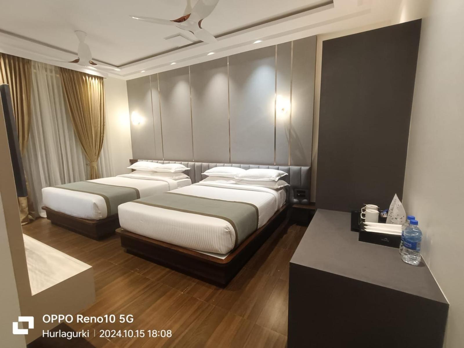 Silver Cloud Nandigunda المظهر الخارجي الصورة